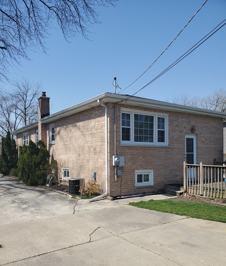 11857 South Lawler Avenue Alsip, IL 60803 - Photo 4 of 5