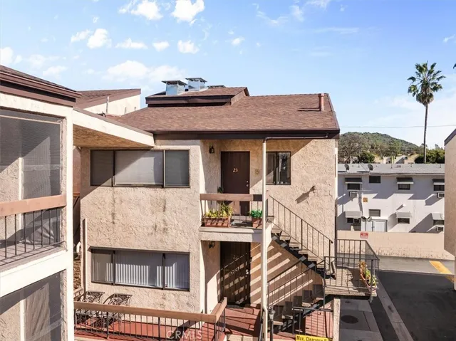 $595,000 | 320 McHenry Road, Unit 23, Glendale, CA 91206