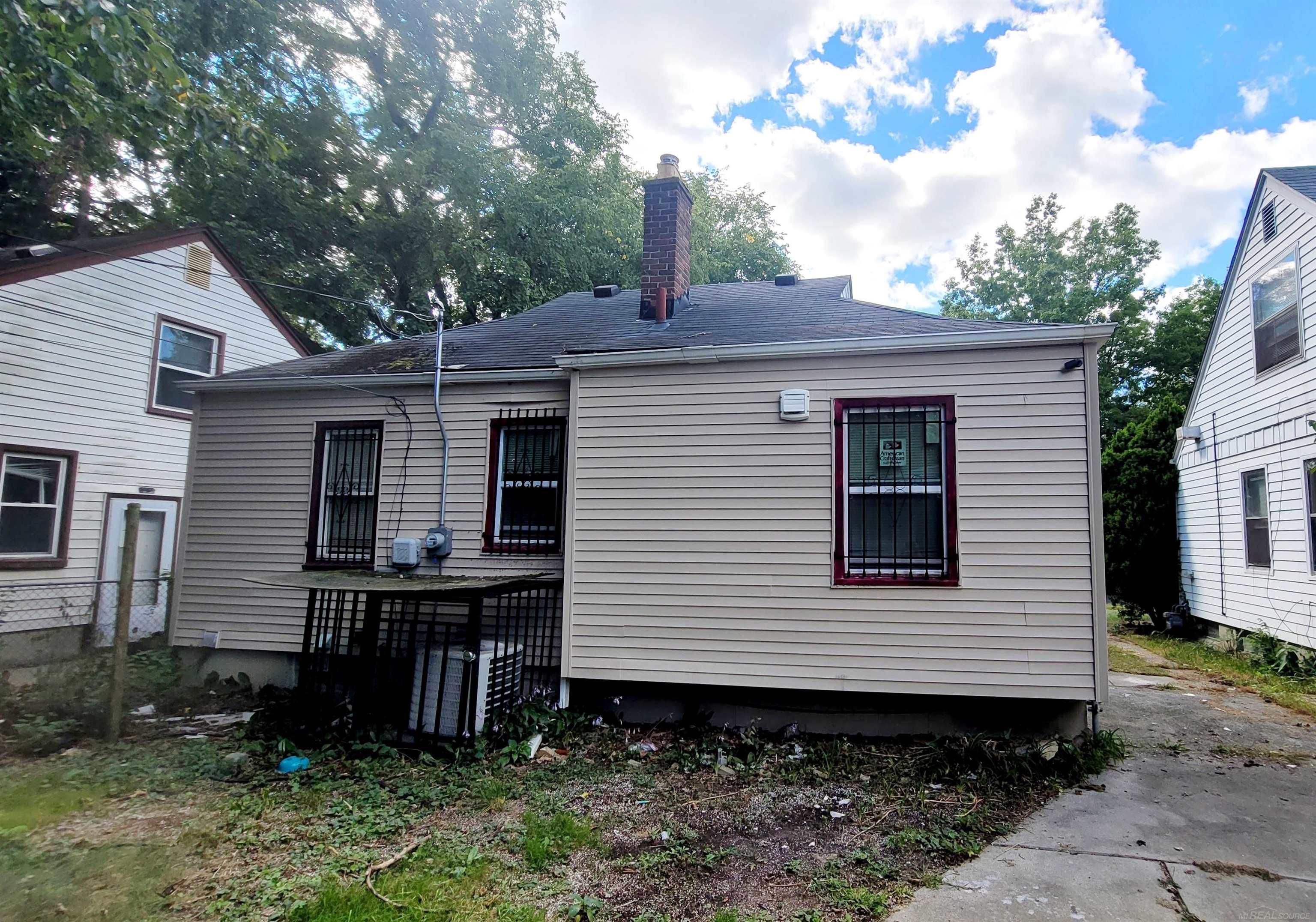 20244 Ferguson Street Detroit, MI 48235 - Photo 2 of 15