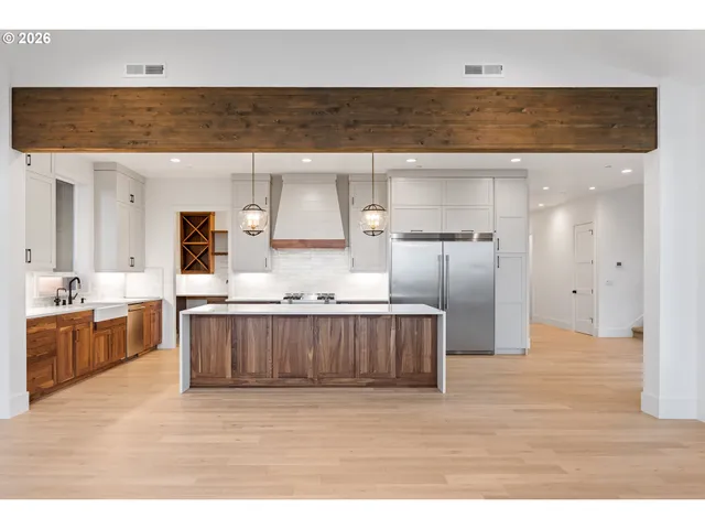 $1,299,990 | 15008 Northwest 13th Avenue, Vancouver, WA 98685