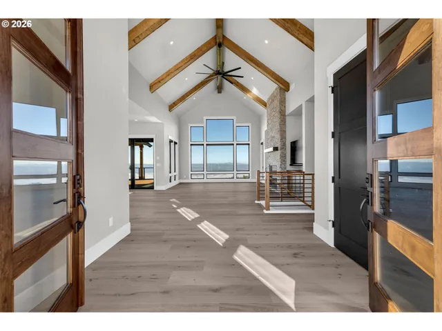 $1,299,990 | 15008 Northwest 13th Avenue, Vancouver, WA 98685