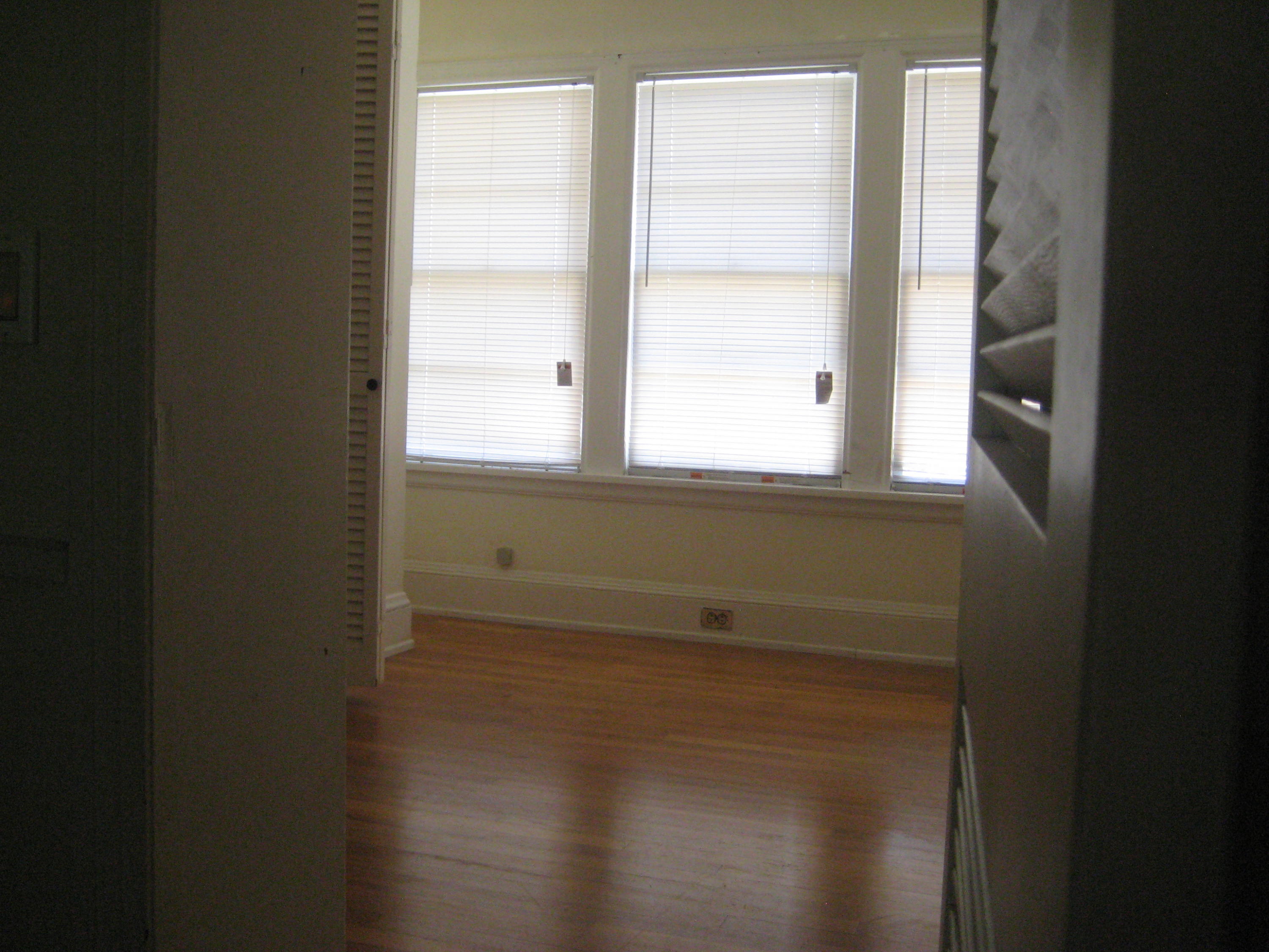 821 North Brett Street Crestview, FL 32536 - Photo 15 of 19 a view of an empty room and window