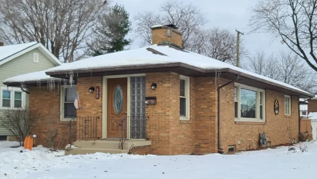 $280,000 | 600 Mack Street, Joliet, IL 60435