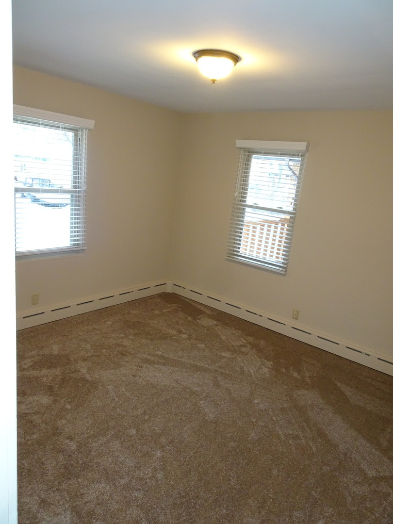 600 Mack Street Joliet, IL 60435 - Photo 11 of 30