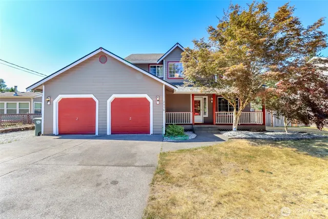 $499,999 | 2516 Harts Lake Road South, Roy, WA 98580