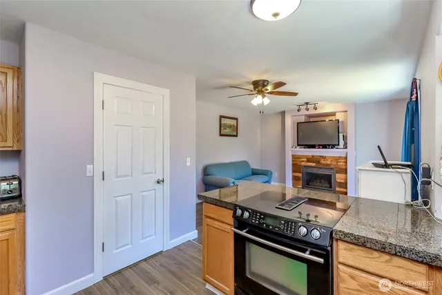 $499,999 | 2516 Harts Lake Road South, Roy, WA 98580