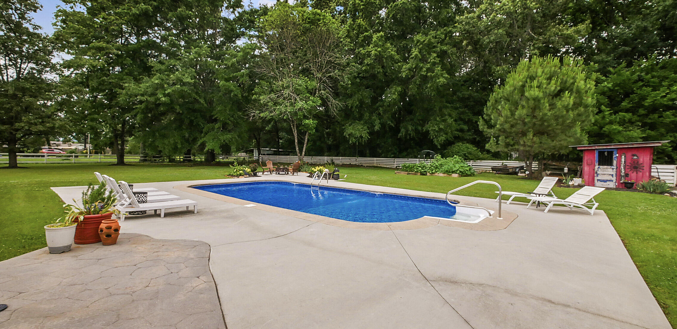 1649 East Boy Scout Road Hixson, TN 37343 - Photo 34 of 46 27-P1730851