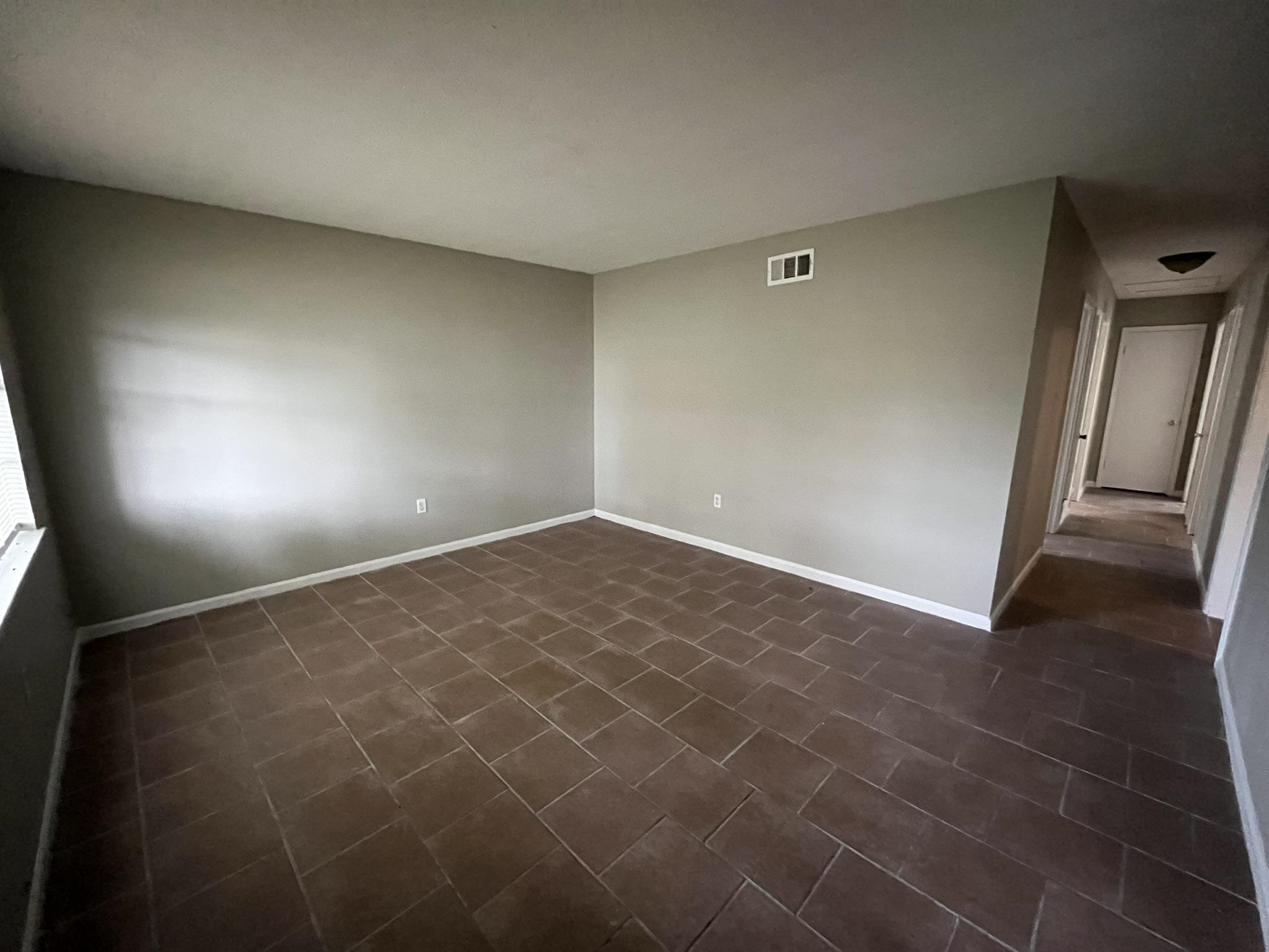 3656 Buffalo Road Memphis, TN 38109 - Photo 3 of 9