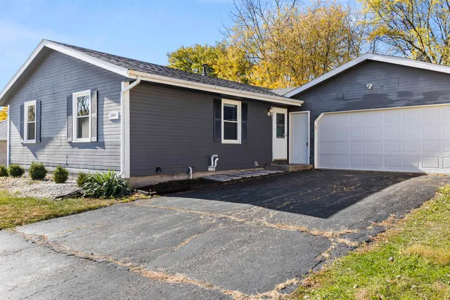 $219,900 | 5716 Whispering Way, Loves Park, IL 61111