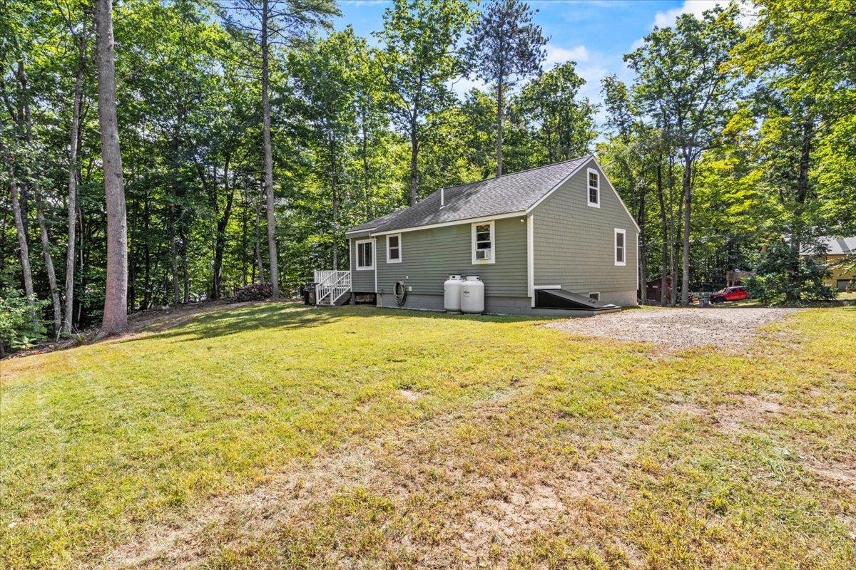 295 Davis Road Wakefield, NH 03872 - Photo 34 of 36 Gallery Image 34