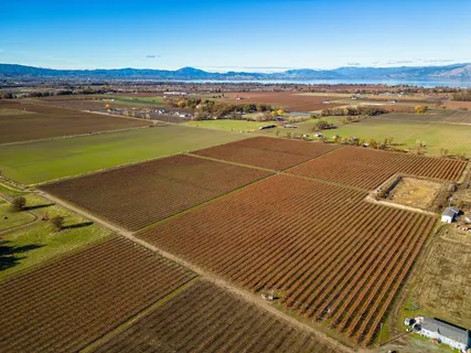 a view of an outdoor space and city view