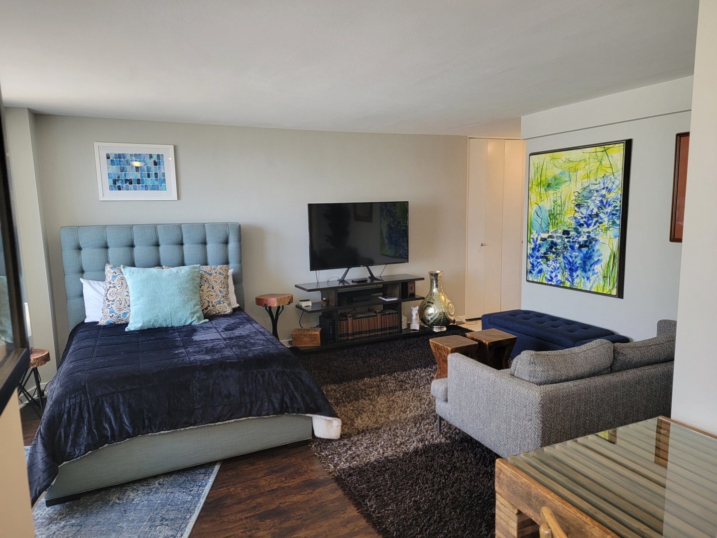 5701 North Sheridan Road, Unit 17D Chicago, IL 60660 - Photo 13 of 20