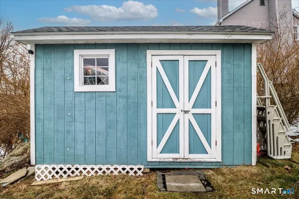 $335,000 | 136 Peck Road, Torrington, CT 06790