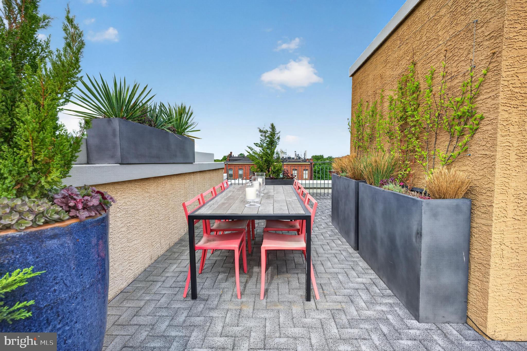 803 LeCount Street Philadelphia, PA 19130 - Photo 40 of 45