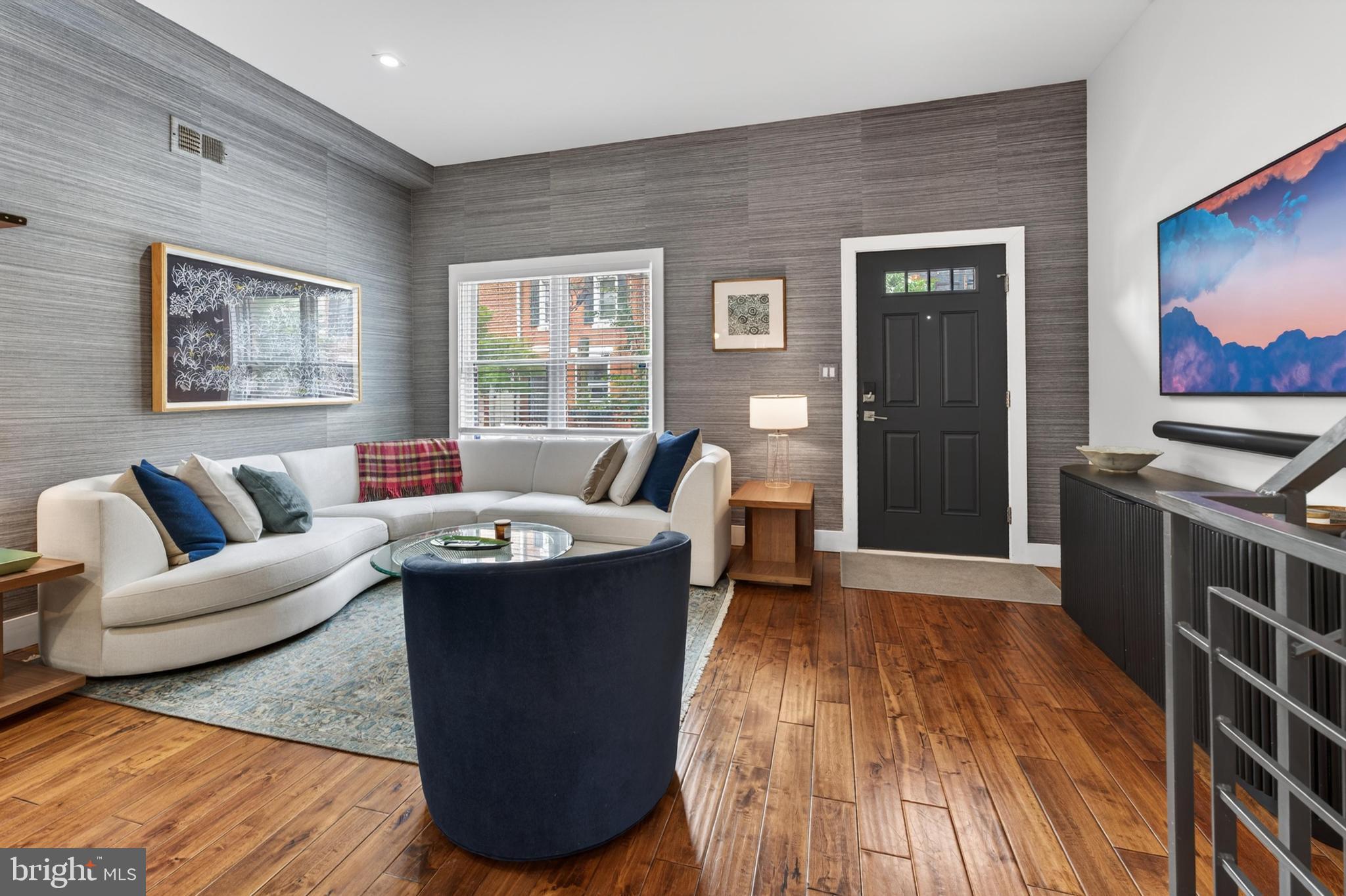 803 LeCount Street Philadelphia, PA 19130 - Photo 4 of 45
