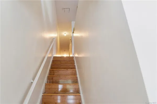 a view of entryway