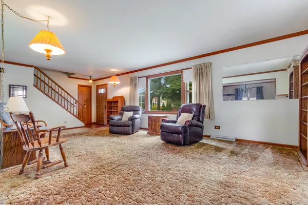 $389,000 | 10620 Nevada Avenue, Melrose Park, IL 60164