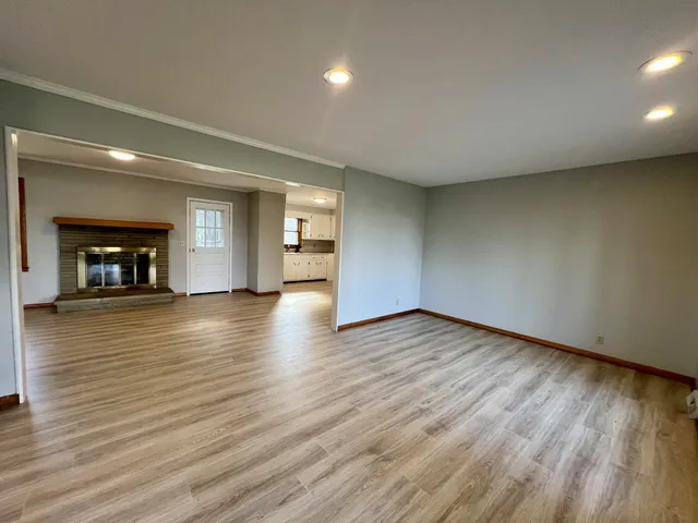 $2,400 | 658 North Broadway, Portland, TN 37148