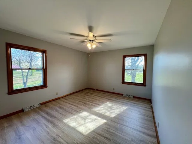 $2,400 | 658 North Broadway, Portland, TN 37148