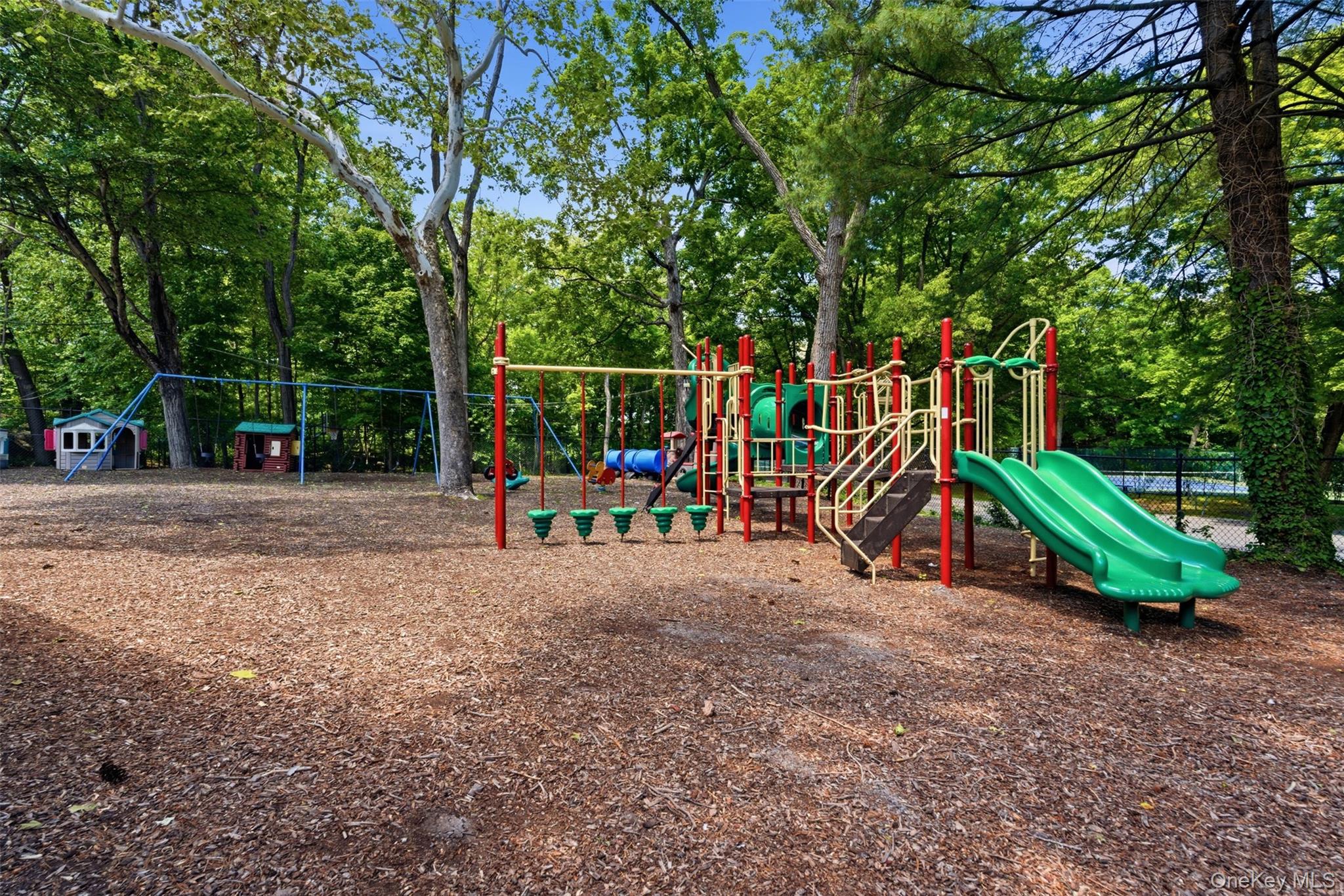 67 Old Country Road New Rochelle, NY 10804 - Photo 30 of 33 Bayberry Association Playground