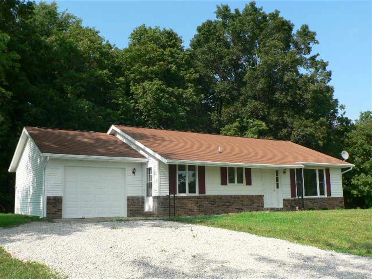 1319 Bennett Road Bedford, IN 47421 - Photo 5 of 25