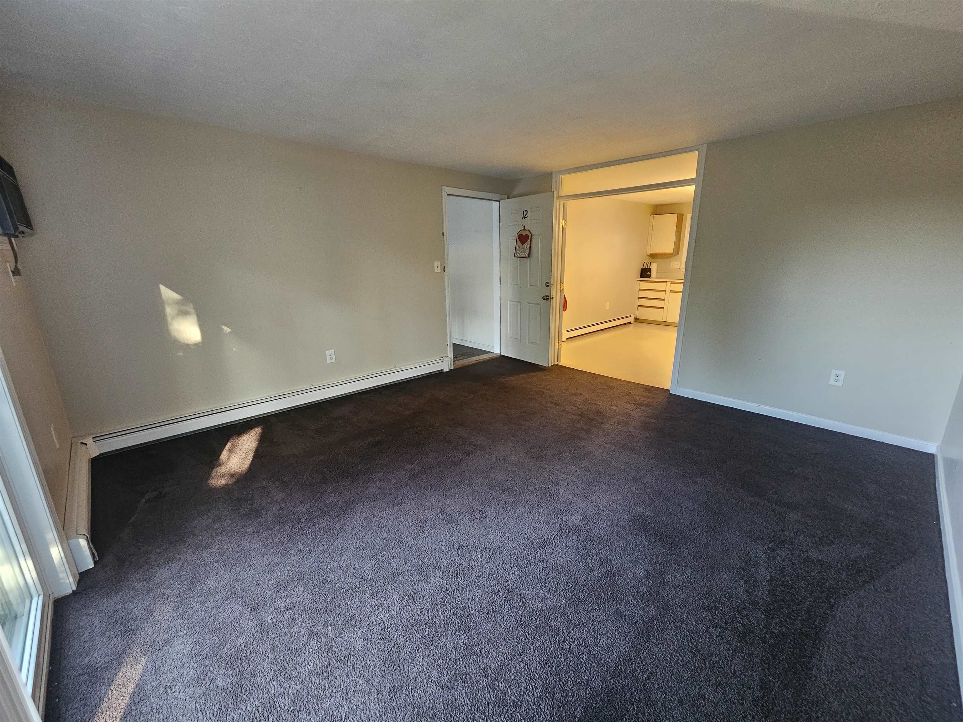 200 Circle Road, Unit 12 Manchester, NH 03103 - Photo 5 of 16
