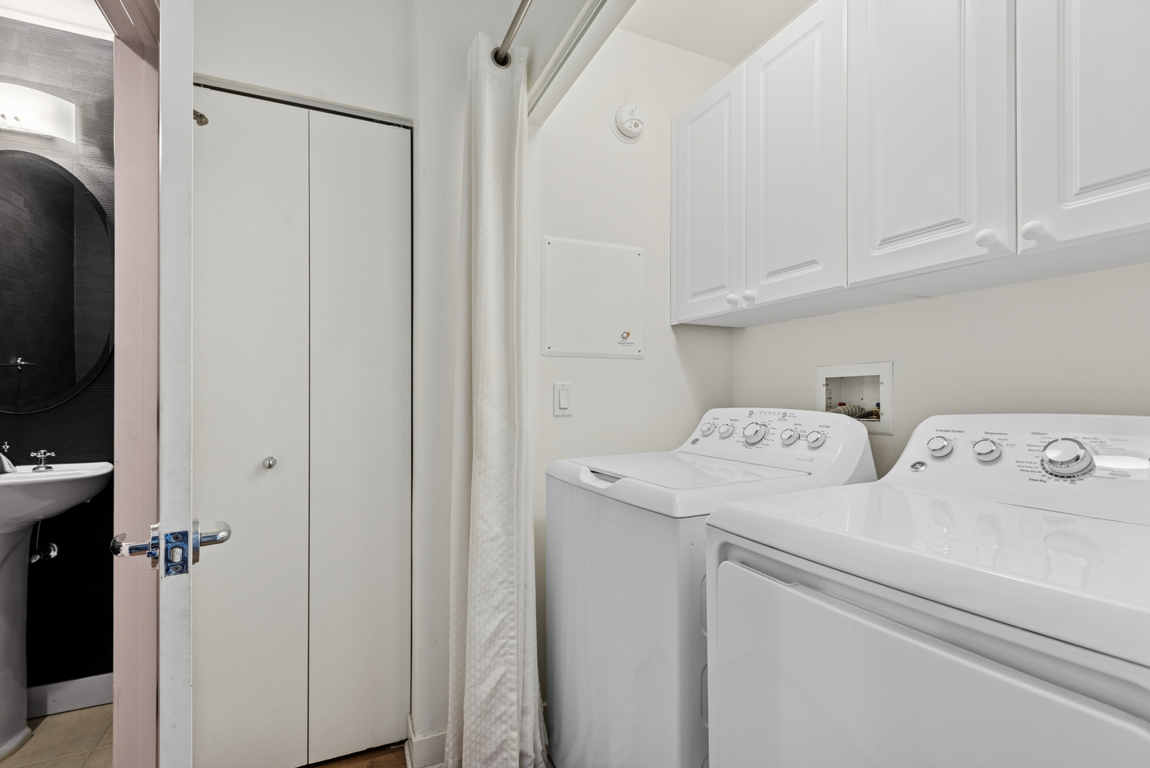 737 West Washington Boulevard, Unit 1003 Chicago, IL 60661 - Photo 15 of 29