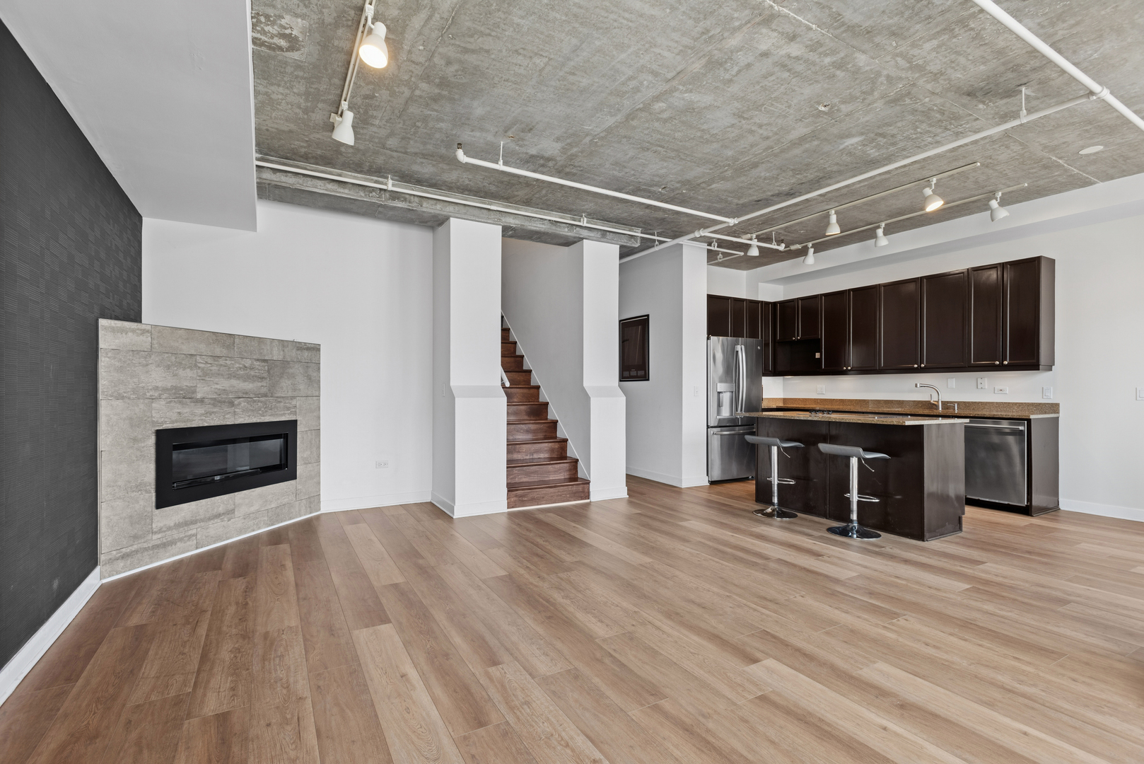 737 West Washington Boulevard, Unit 1003 Chicago, IL 60661 - Photo 5 of 29