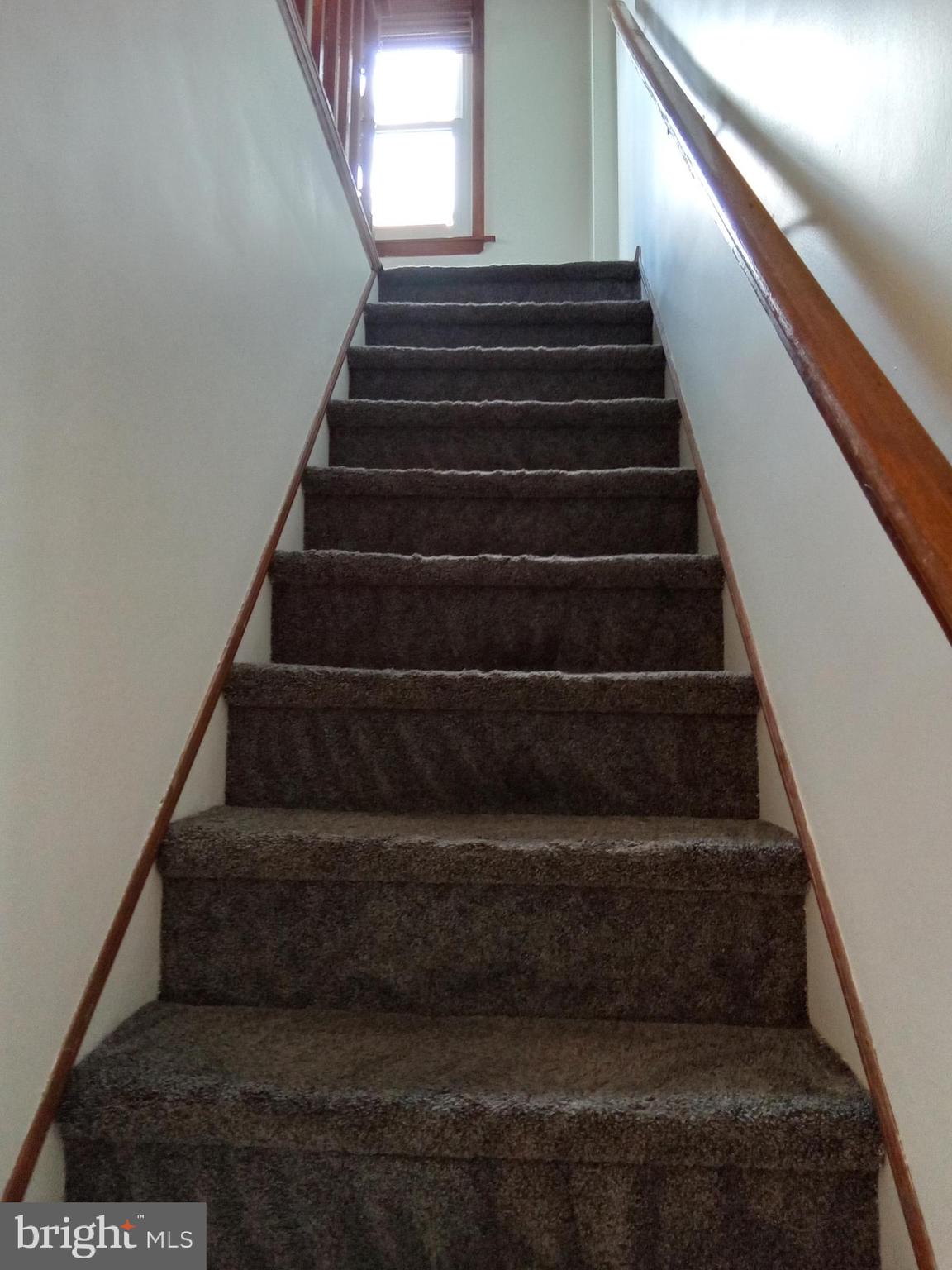 1917 Griffith Street Philadelphia, PA 19111 - Photo 26 of 50 a view of entryway
