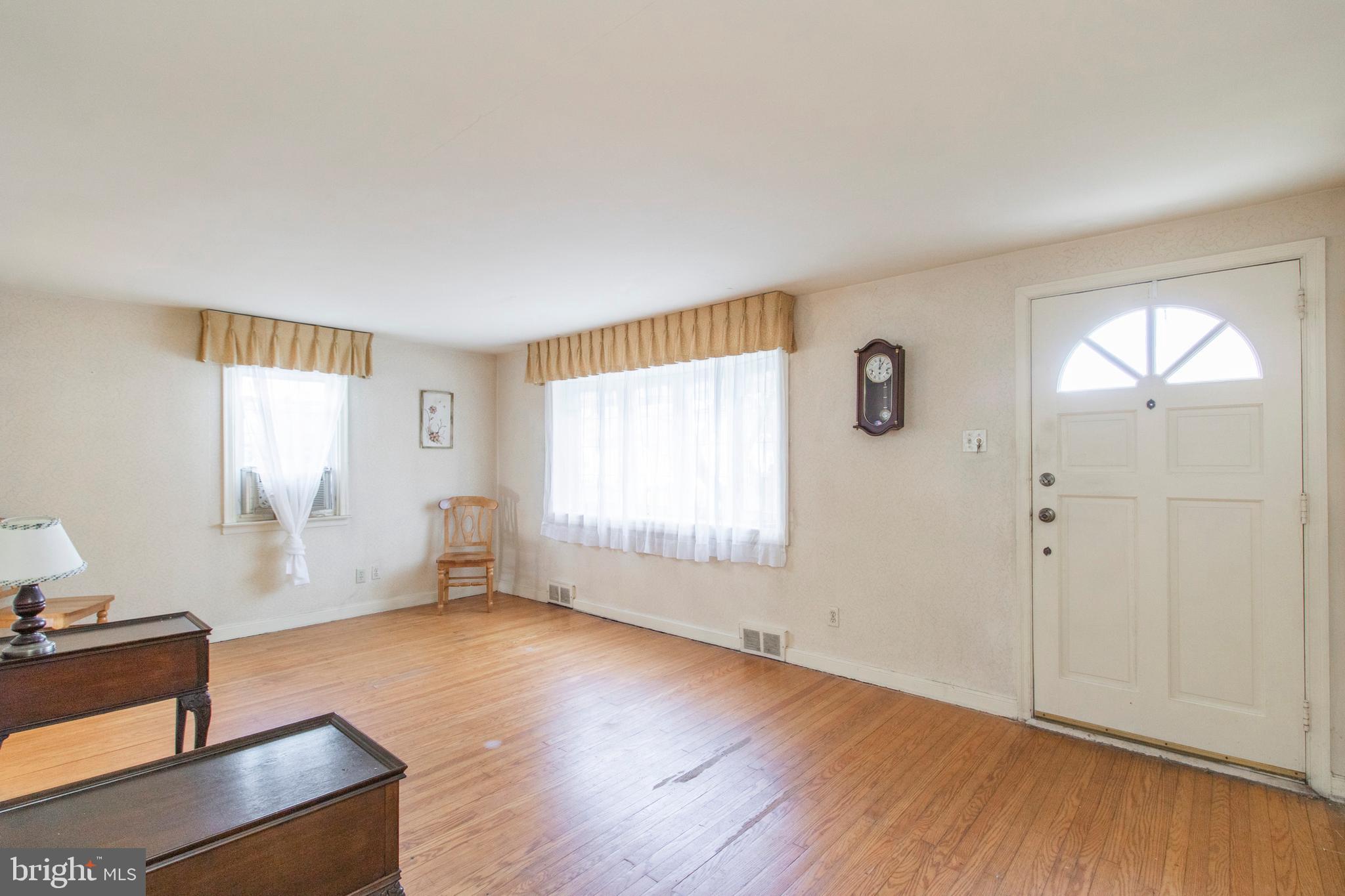 29 Barbara Road Hatboro, PA 19040 - Photo 5 of 31