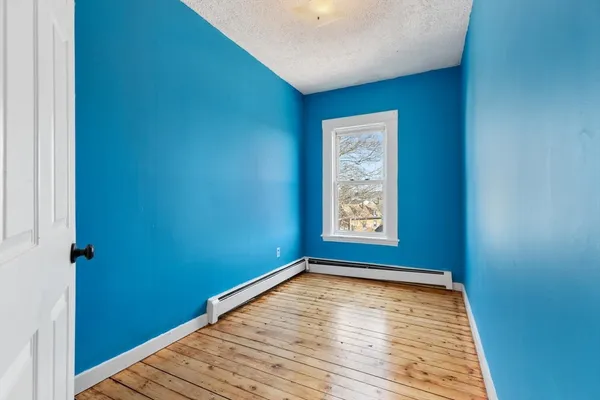 a view of empty room with window