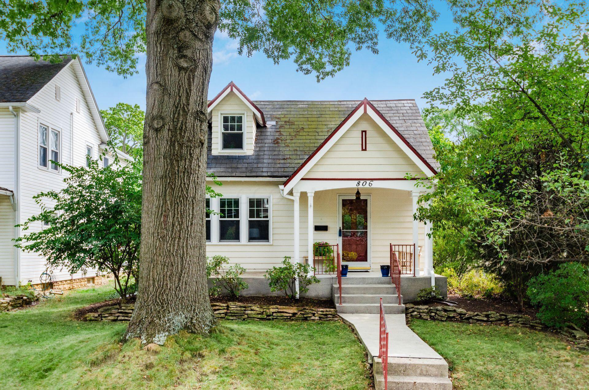 806 South Cassingham Road Columbus, OH 43209 - Photo 2 of 38 001_ Rd Columbus OH 43209 USA