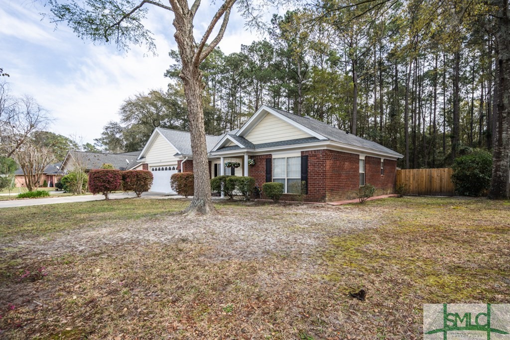 813 Winchester Road Hinesville, GA 31313 - Photo 2 of 28 Gallery Image 2