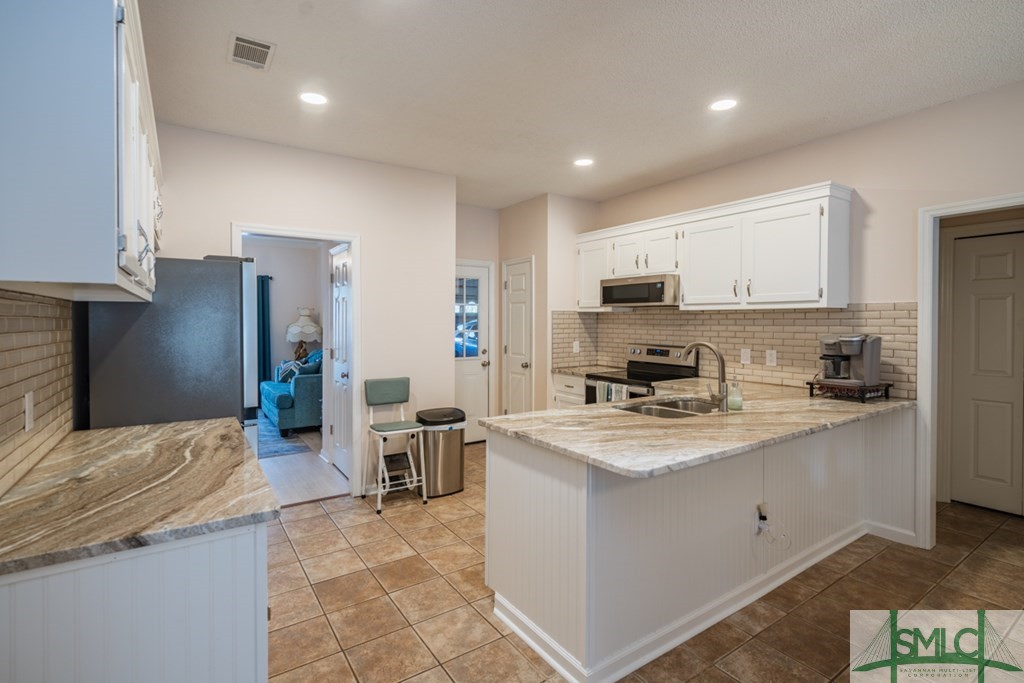 813 Winchester Road Hinesville, GA 31313 - Photo 7 of 28 Gallery Image 7