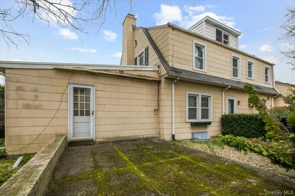 $769,000 | 1 Edna Place, New Rochelle, NY 10804