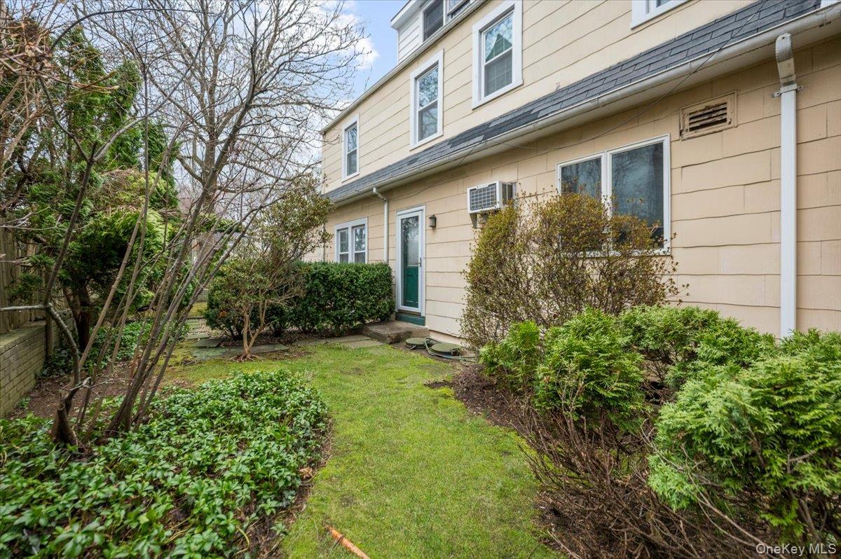 1 Edna Place New Rochelle, NY 10804 - Photo 22 of 24 a view of backyard of house with green space