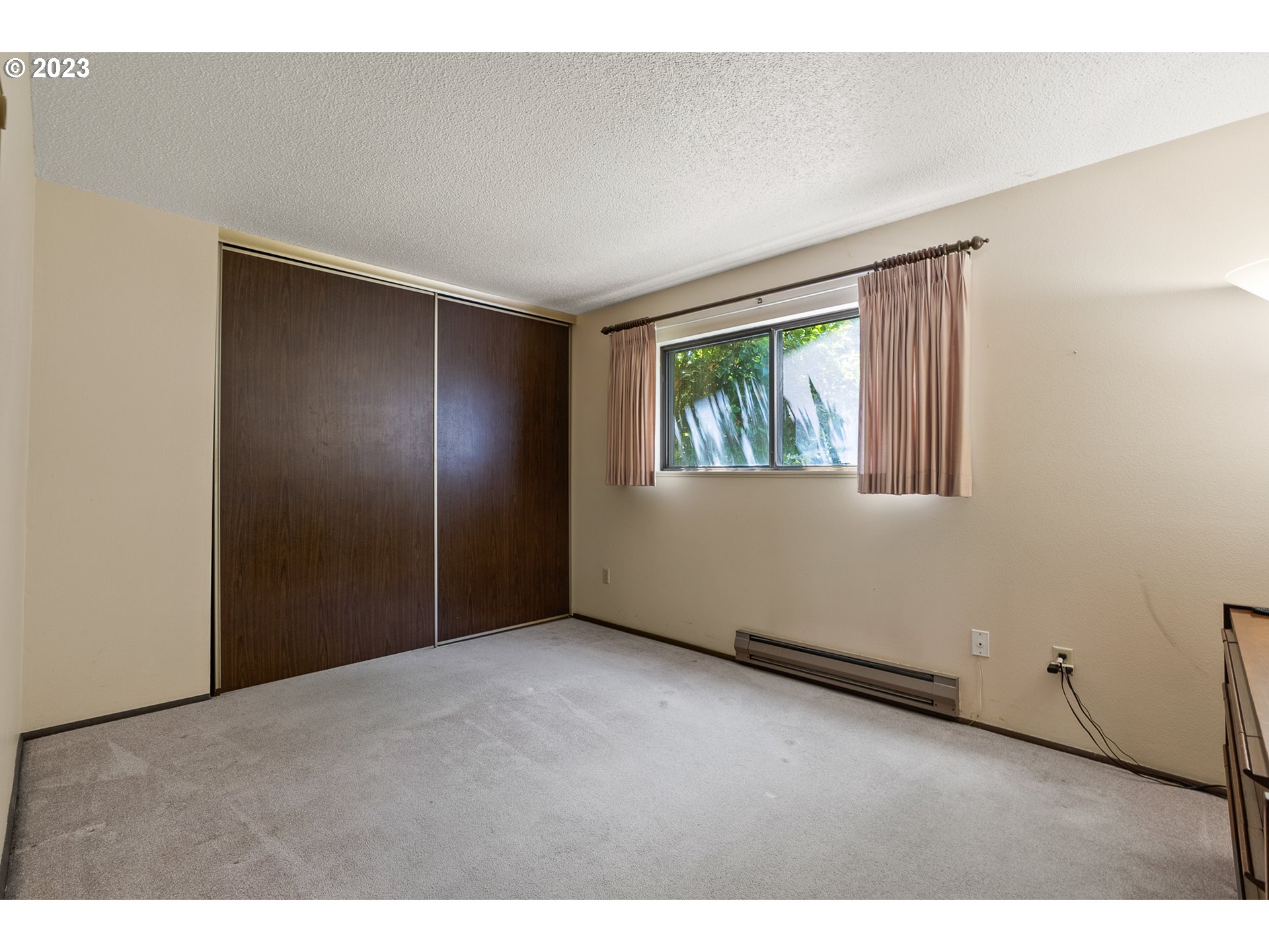 3112 Southwest Carson Street Portland, OR 97219 - Photo 21 of 28 Gallery Image 21