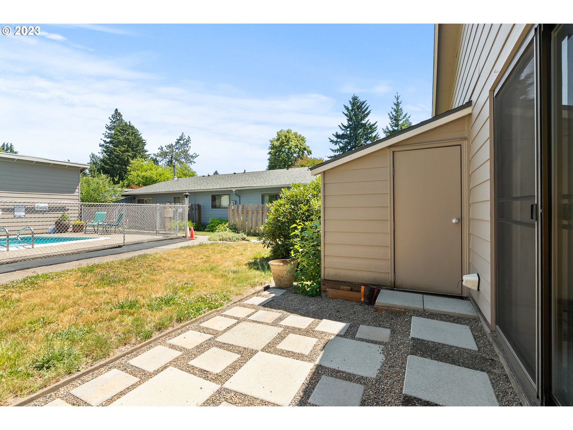 3112 Southwest Carson Street Portland, OR 97219 - Photo 25 of 28 Gallery Image 25