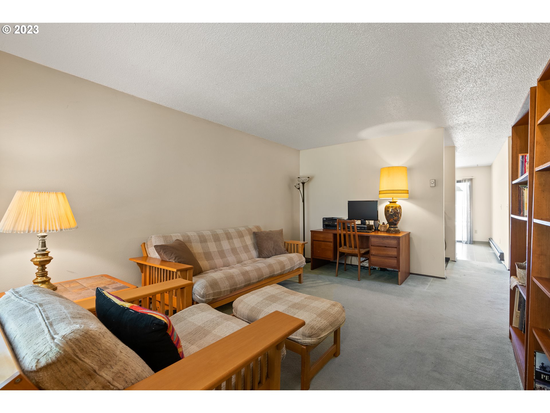 3112 Southwest Carson Street Portland, OR 97219 - Photo 5 of 28 Gallery Image 5