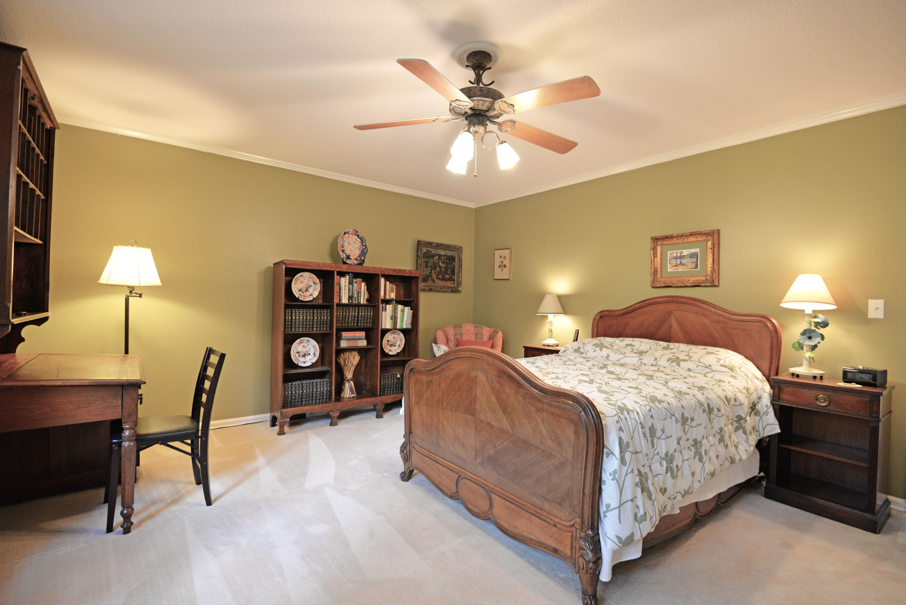 5808 North Park Road Hixson, TN 37343 - Photo 17 of 37 Master bedroom view 1