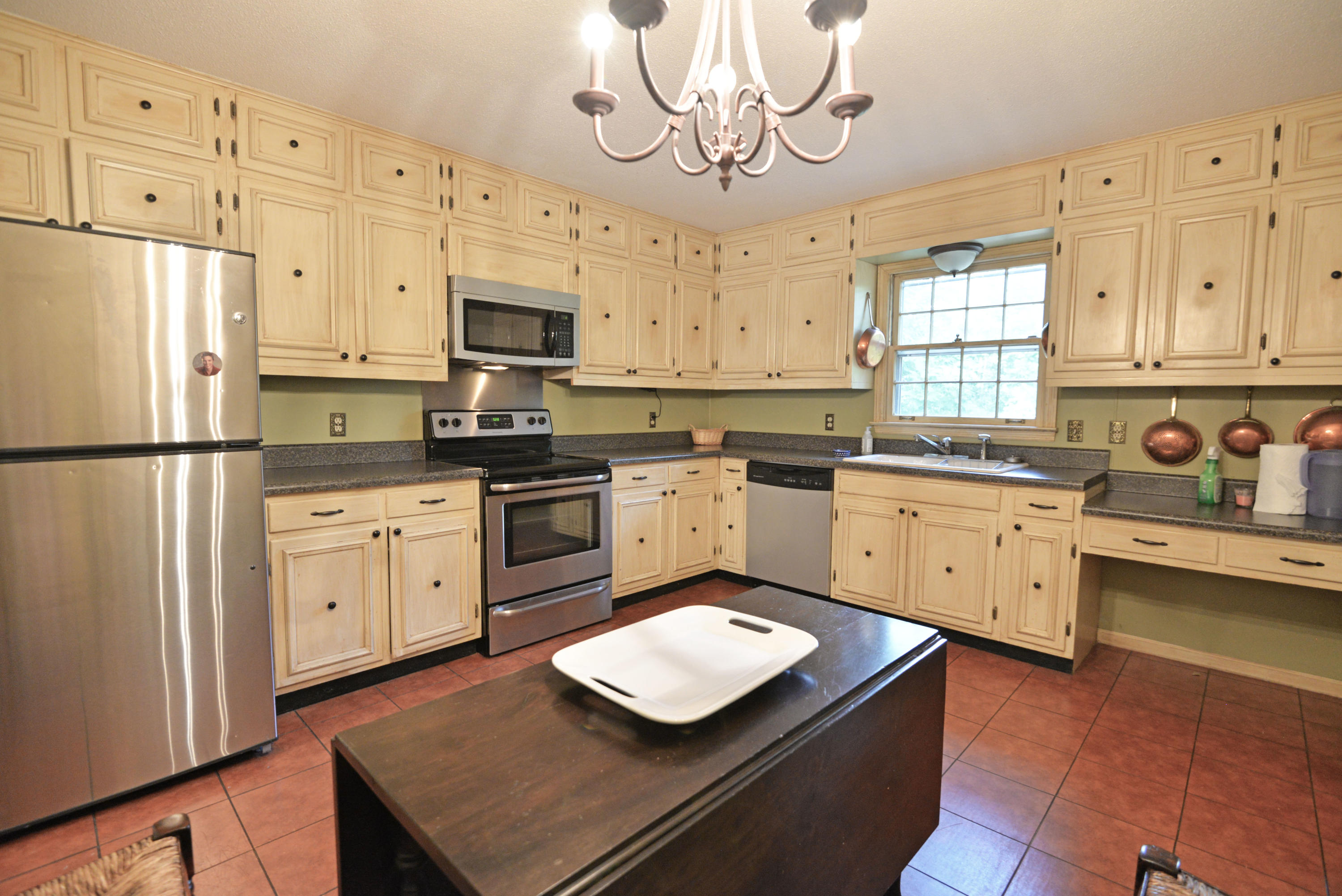 5808 North Park Road Hixson, TN 37343 - Photo 8 of 37 Kitchen view 2