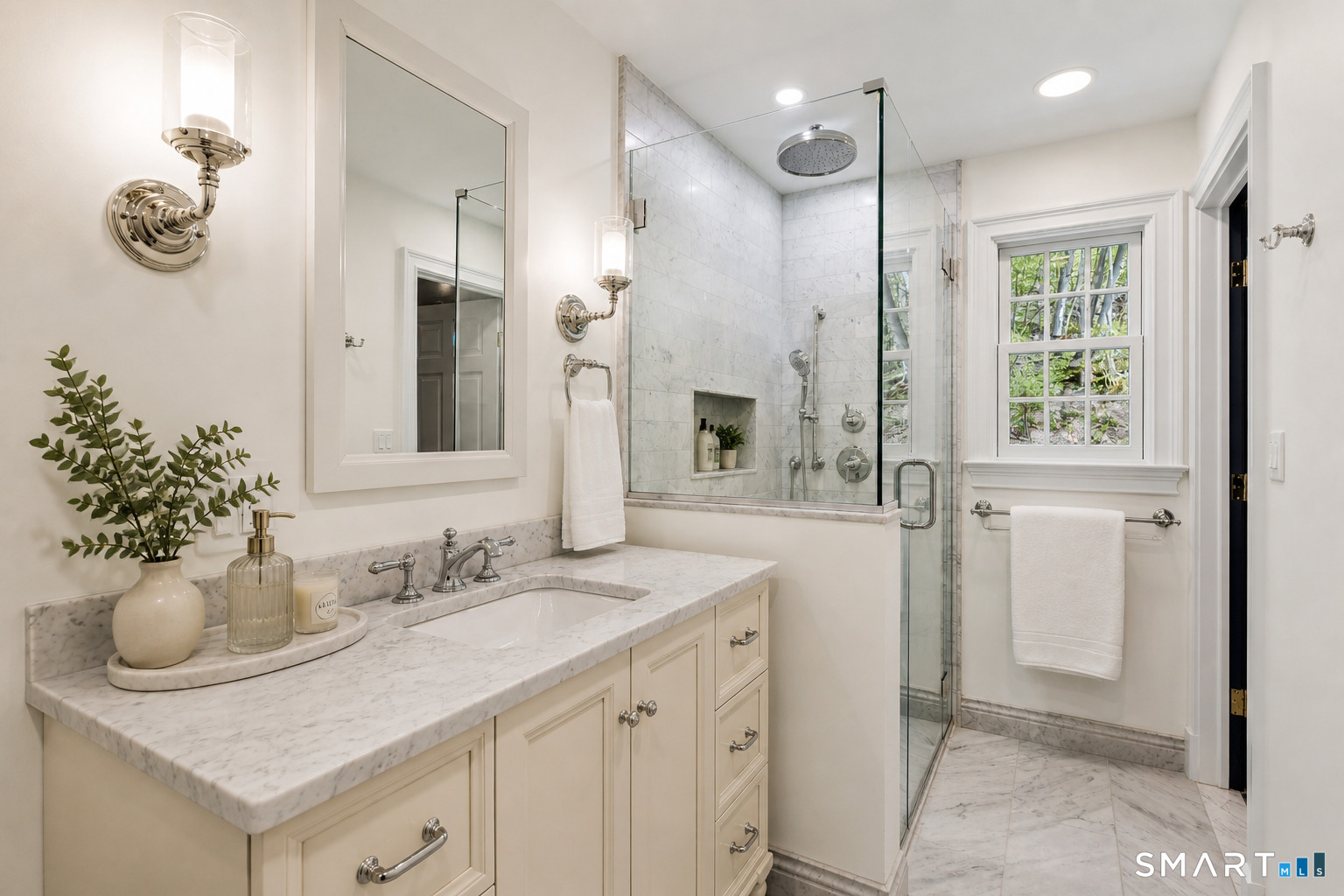 197 Bowery Road New Canaan, CT 06840 - Photo 15 of 37