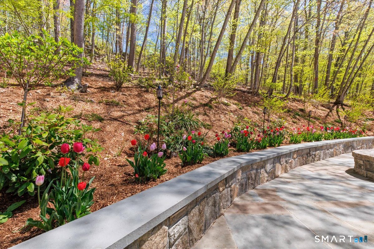 197 Bowery Road New Canaan, CT 06840 - Photo 19 of 37