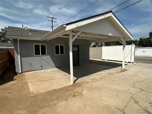 $1,850 | 619 South Brand Boulevard, Unit A, San Fernando, CA 91340