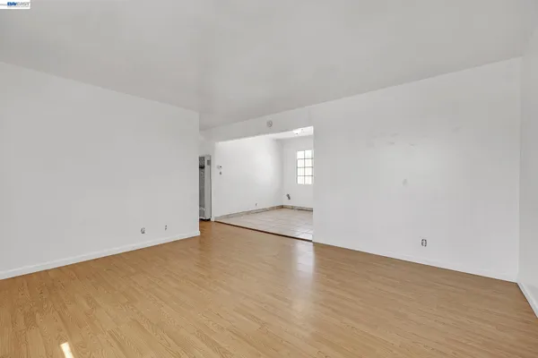 $1,050,000 | 2828 22nd Avenue, Oakland, CA 94606