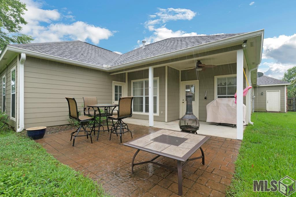 2101 Springstone Drive Baton Rouge, LA 70810 - Photo 19 of 20 Back yard
