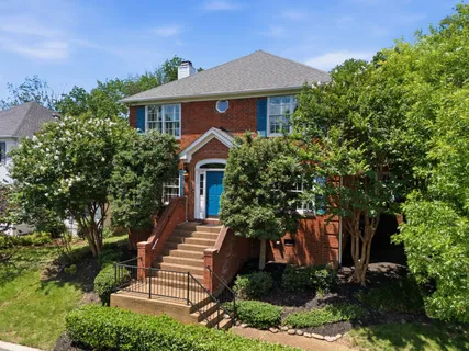 $1,035,000 | 72 Ravenwood Hills Circle, Nashville, TN 37215