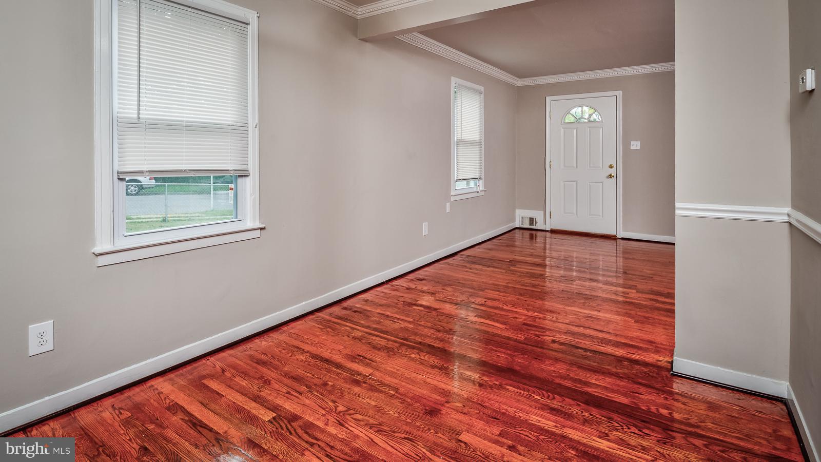4626 Raleigh Road Temple Hills, MD 20748 - Photo 5 of 29 Dining Room