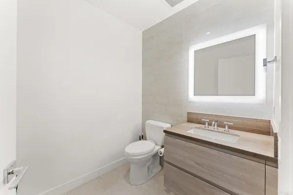 $13,000 | 2604 Fifth Avenue, Unit 702, San Diego, CA 92103