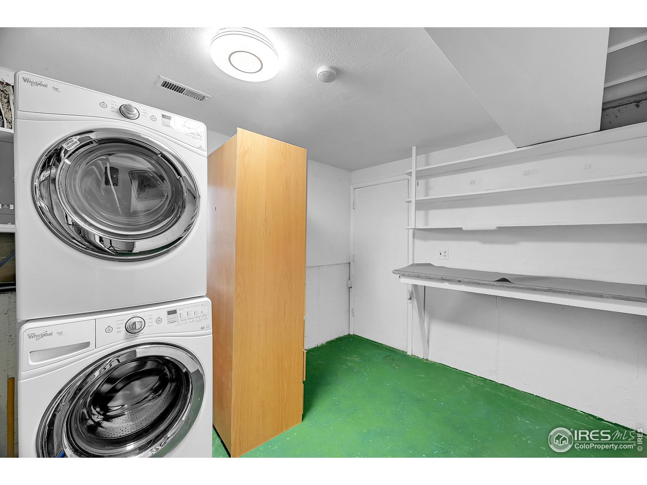4216 Evans Drive Boulder, CO 80303 - Photo 21 of 26 a utility room with dryer and washer